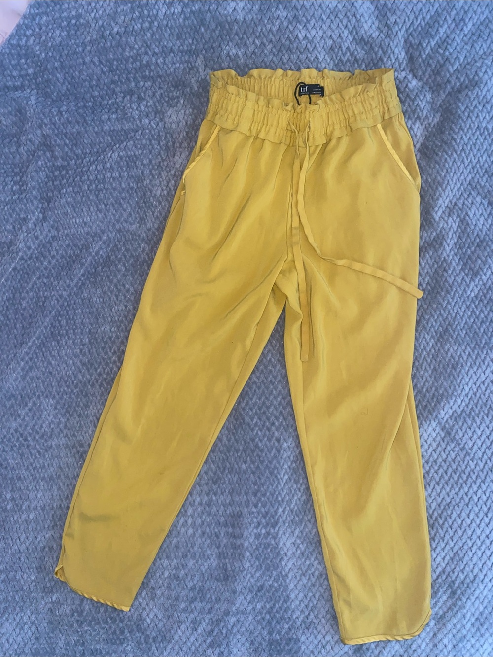 Zara Yellow Paperbag Waist Cropped Trousers